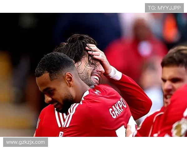 阿诺德社媒庆胜索博维尼互动热