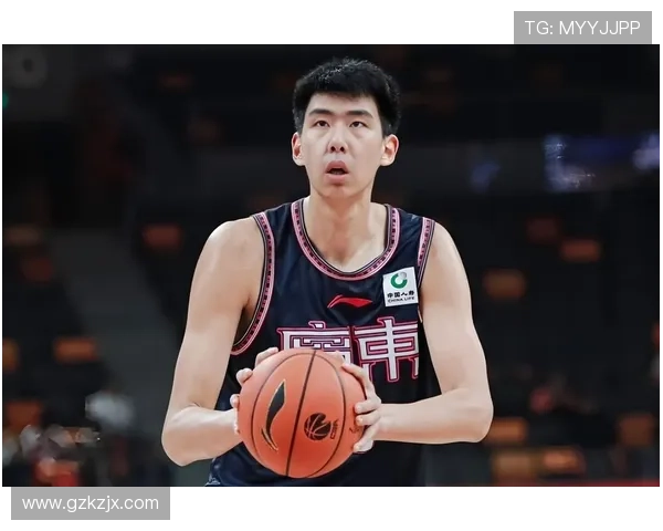 赵睿全明星感恩球迷 徐昕广州进步显著